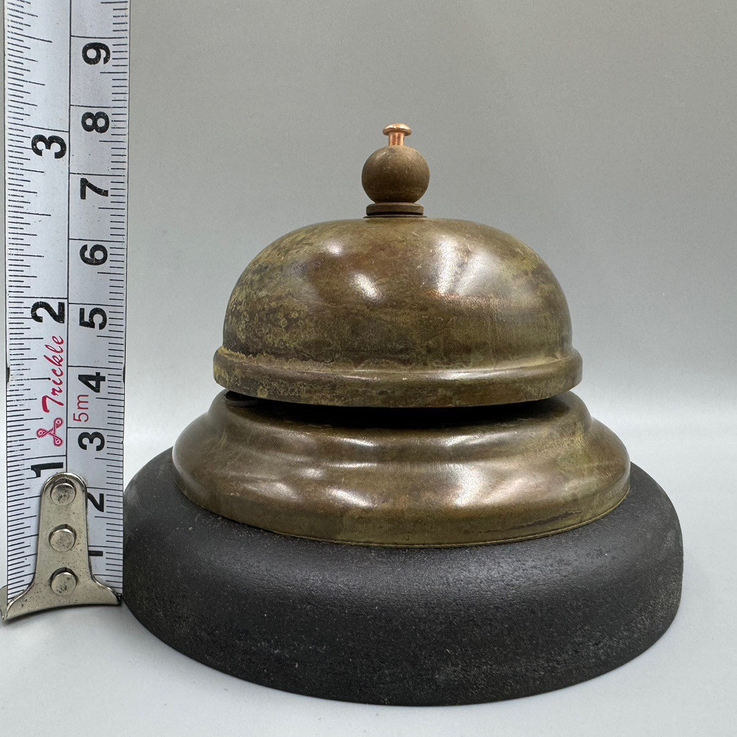 Vintage Retro Brass Bell Repub - огляд і ціна Vintage Collectible Bells