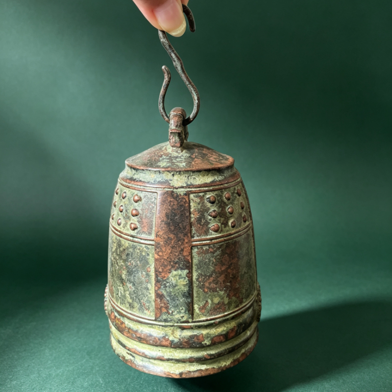 Antique Hanging Temple Bell Vi - огляд і ціна Vintage Collectible Ornaments