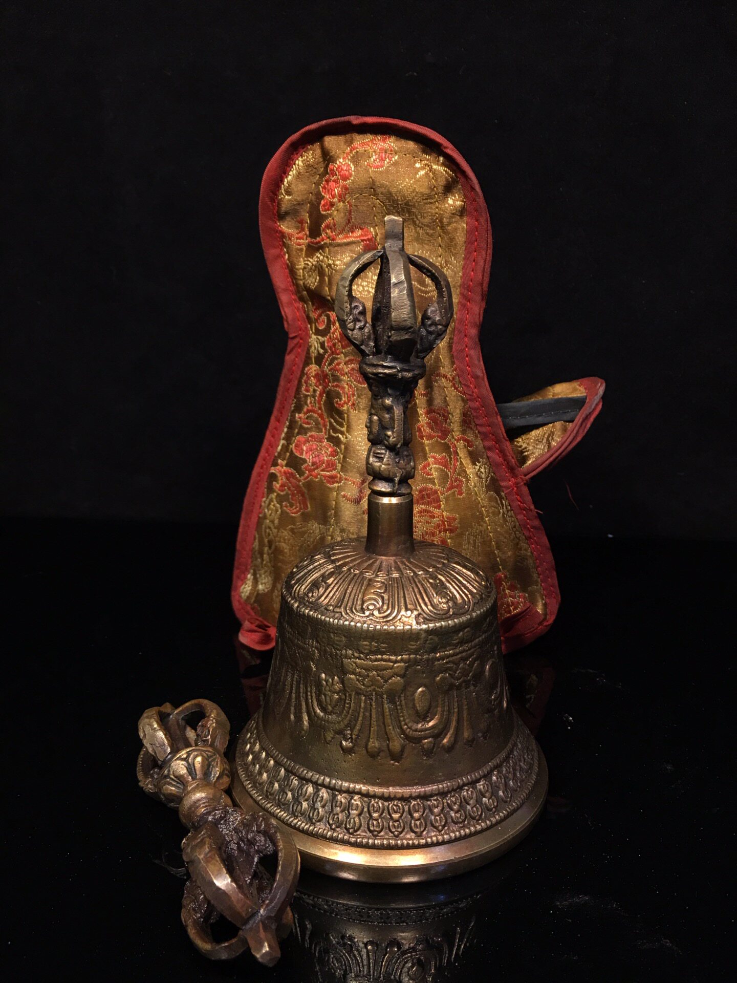 Vintage Pure Brass Vajra Bell  - огляд і ціна Vintage Collectible Bells