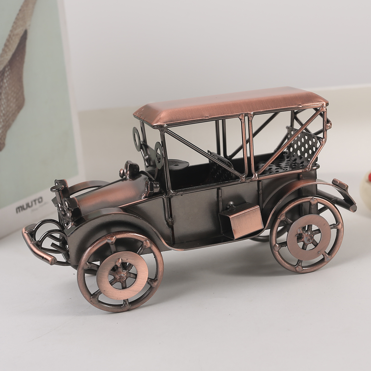 European Style Vintage Alloy O - огляд і ціна Vintage Collectible Model Cars