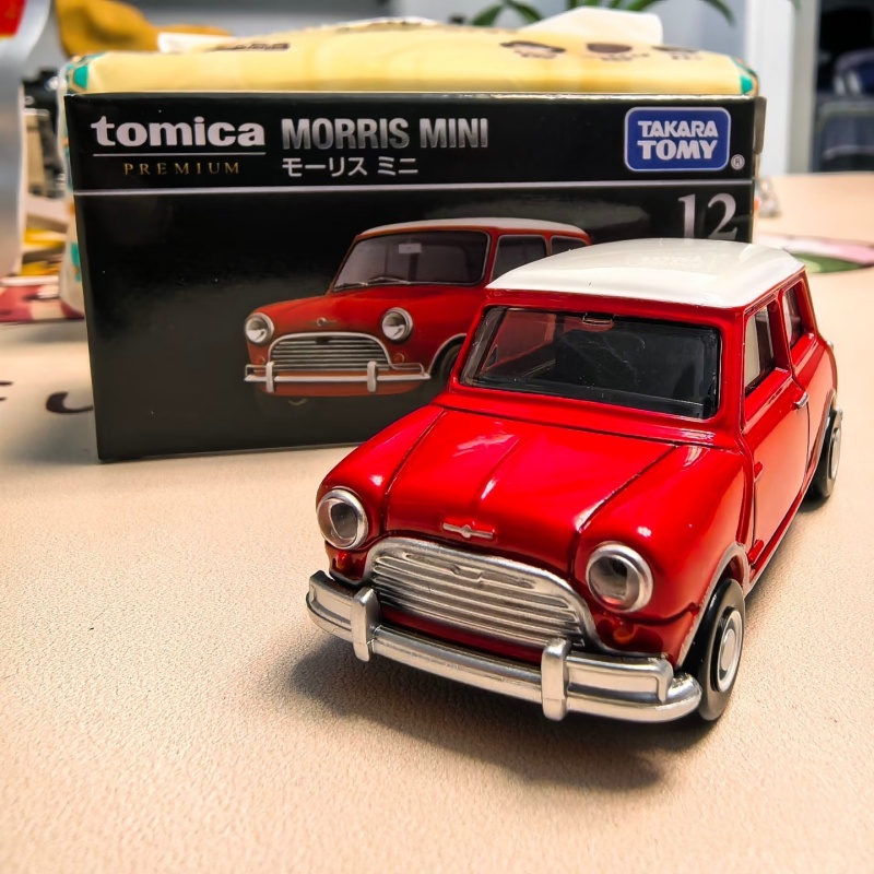 TOMY Premium Black Box 1:12 Sc - огляд і ціна Vintage Collectible Model Cars